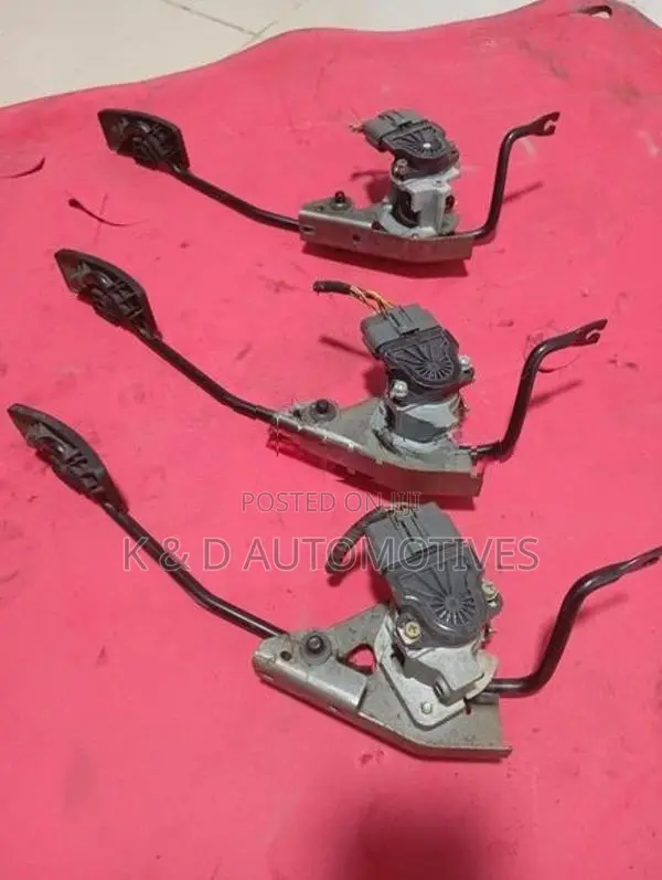Mitsubishi Montero Pedal Sensor