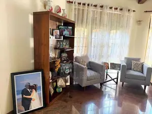 Beautiful Two Storey House for Sale Colombo 06