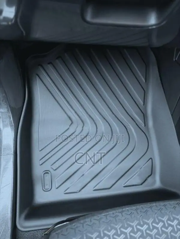 Toyota Raize Single Layer TPE Floor Mat Set