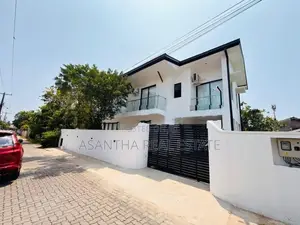 Luxury 02 Storey House for Sale in Katubedda Rathmalana
