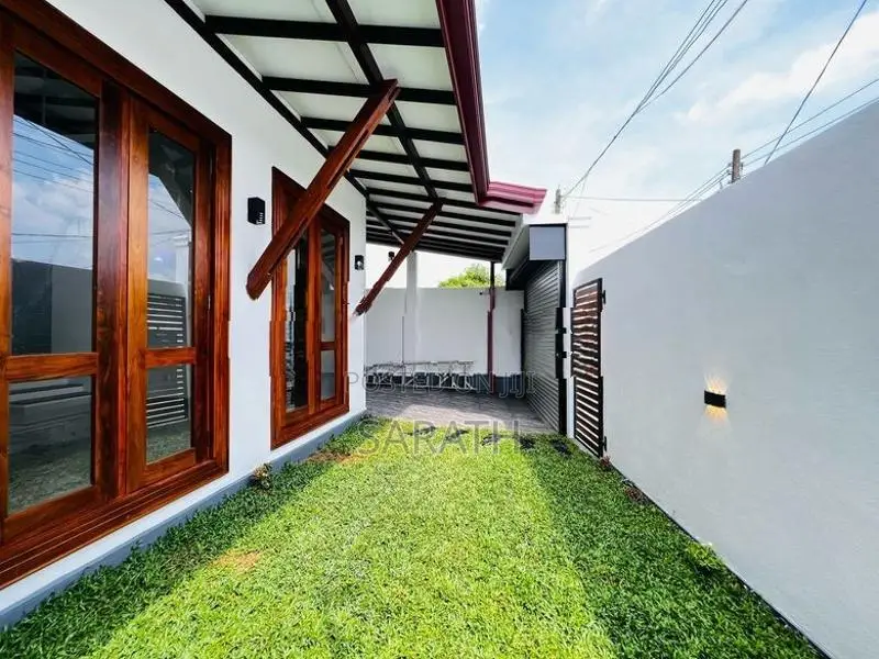 Single Storied Best House Sale Athurugiriya