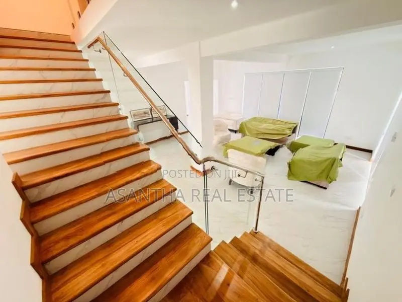 Luxury 02 Storey House for Sale in Katubedda Rathmalana