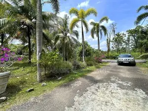 Land in Amaregoda Rd Pothuarawa Hokandara 17.75 p ( 7 / 10 )