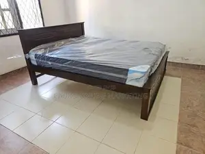 New Teak Box Bed with Spring Mattress Queen Size 75" * 60"