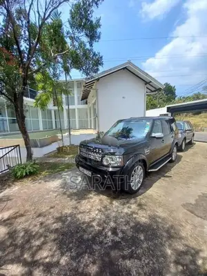Valuable Luxury House sale Talawatugoda