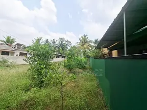 අතුරුගිරිය, බක්මීගහ පාරේ පිහිටි ඉඩමක් විකිණීමට ඇත. (ID : ATHU036S)