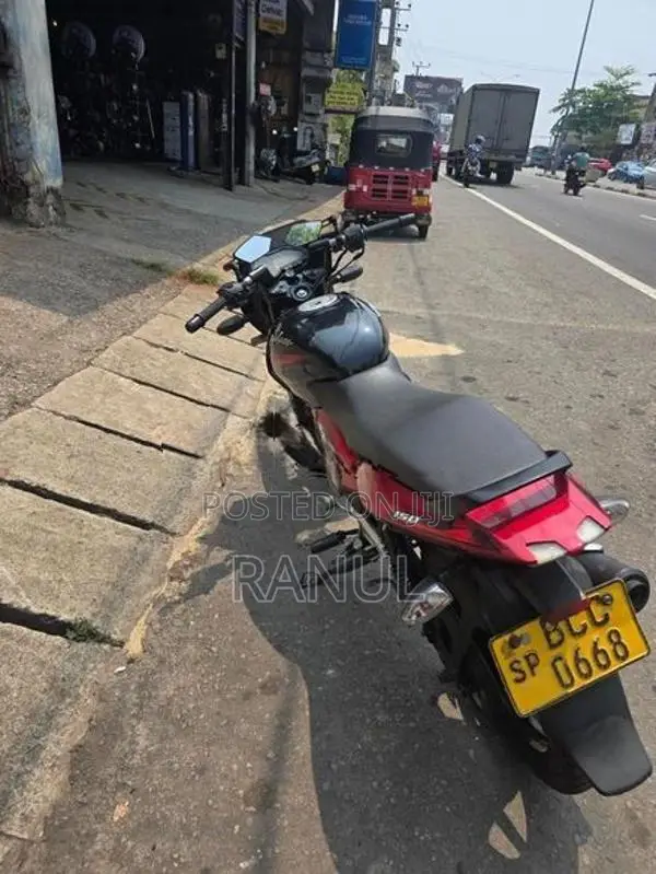 Bajaj Pulsar 150 2016