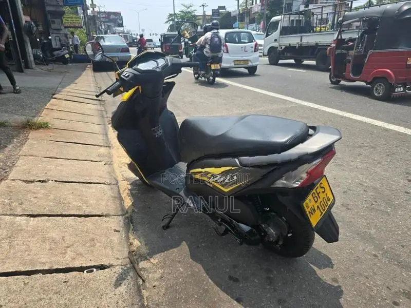 Honda Dio 2017