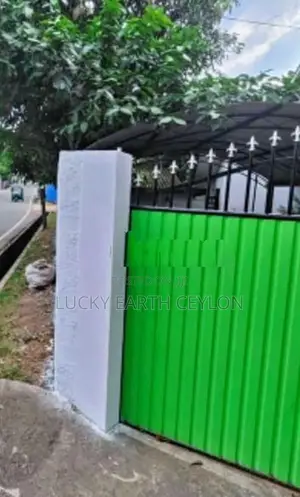 Sale Pannipitya,2Story, Unfurnished House With ServentQuarters (ZMS305