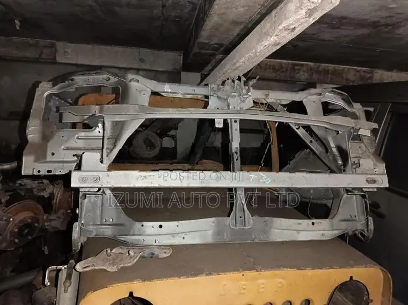 Nissan X Trail T30 Nose Cut Frame