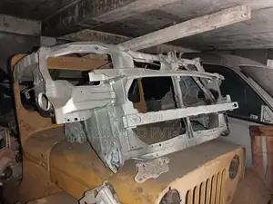 Nissan X Trail T30 Nose Cut Frame