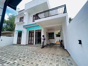Brand New House for Sale - Athurugiriya