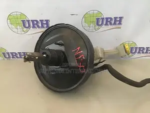 NISSAN X TRAIL NT30 BRAKE BOOSTER