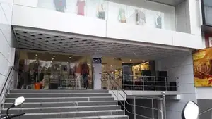 Building for Rent in Ja Ela
