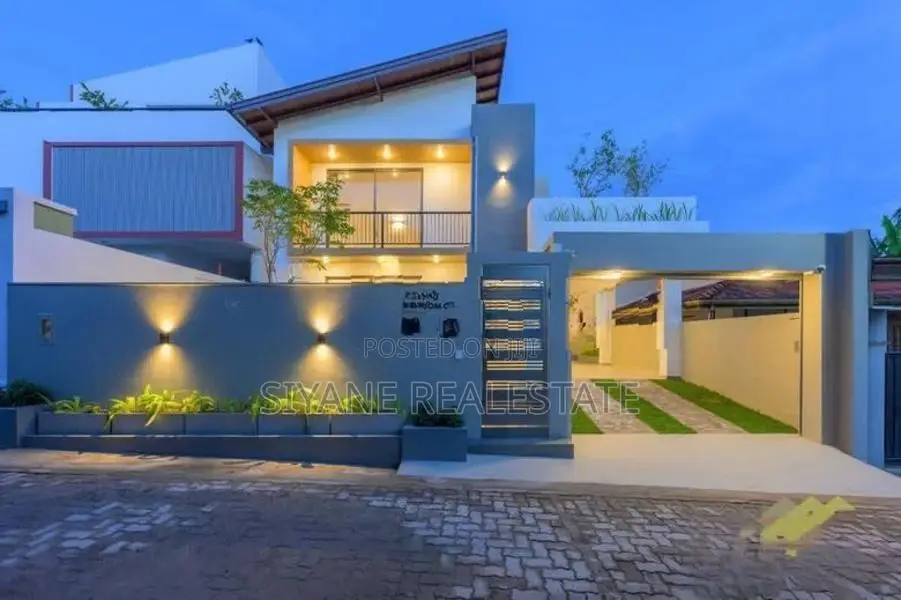 Brand New Beautiful Luxury House For Sale Piliyandala