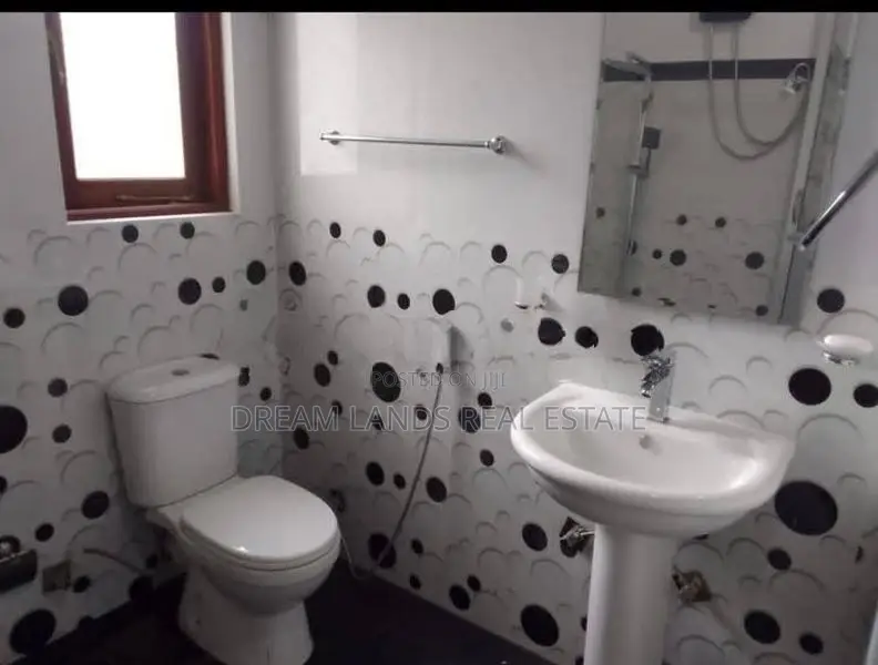 ☆ Negombo 2 Storey House for Rent ( R - 607 )