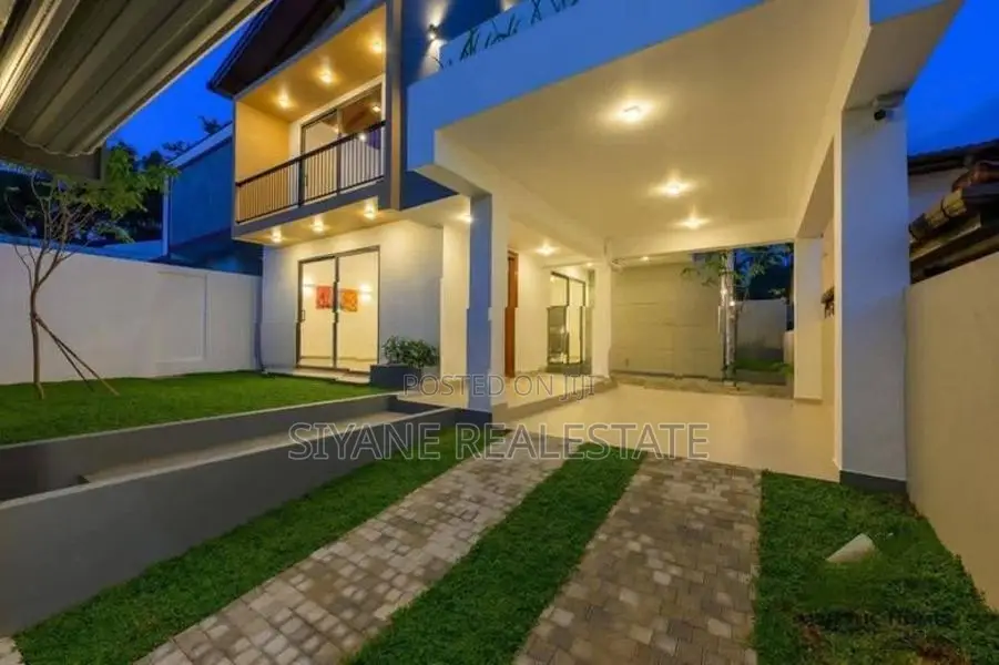 Brand New Beautiful Luxury House For Sale Piliyandala