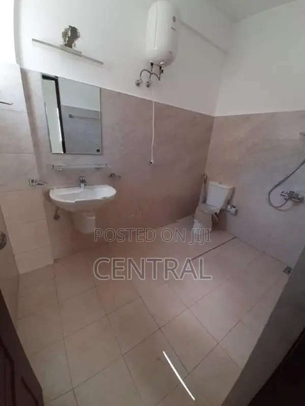 3 Bedroom Apartment for sale in Altezza Wattala (C7-7732)