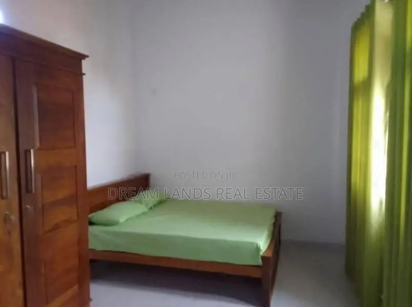 ☆ Negombo 2 Storey House for Rent ( R - 607 )