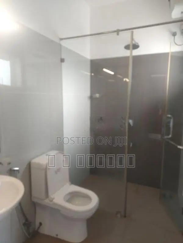 fully furnished Luxury Apartment For Rent at Canterbury Golf Resort