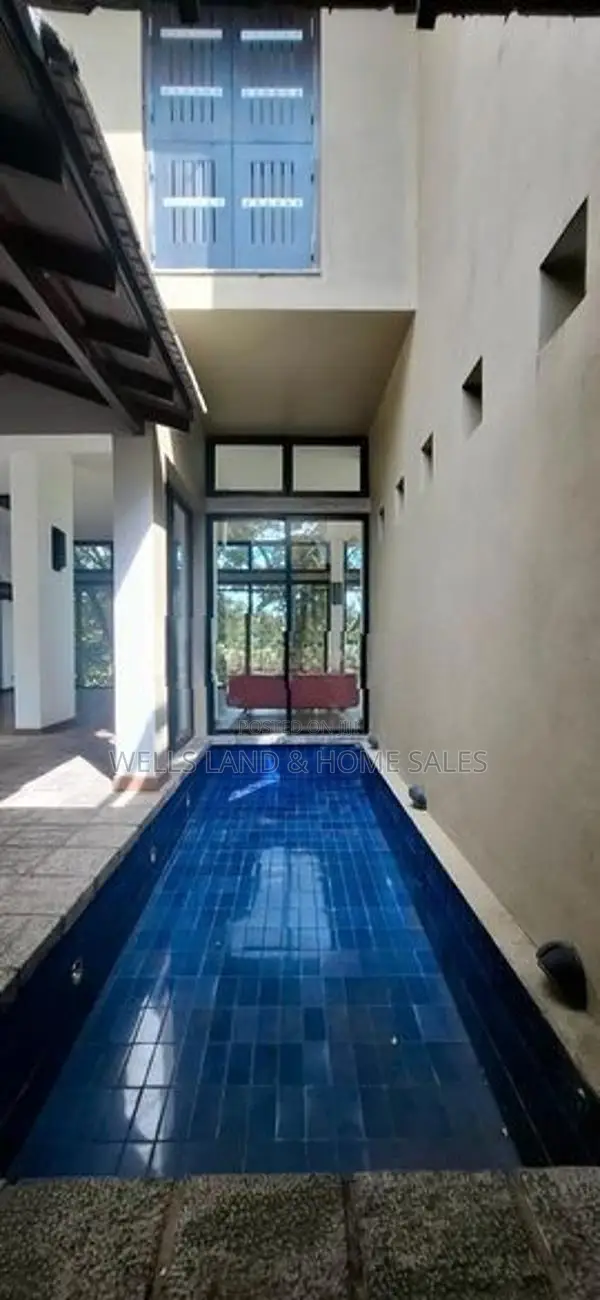 Paddy Field Facing Luxury Villa For Sale