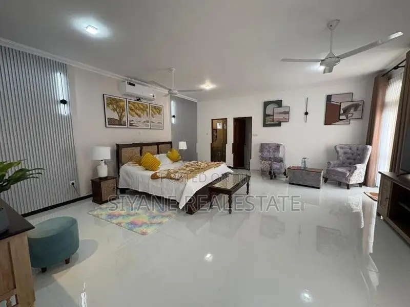 Super Luxury New House Sale in Battaramulla