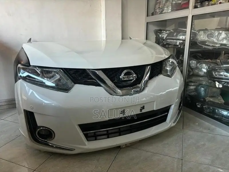 Nissan HNT32 X-Trail Front Buffer Mode Premier (complete)