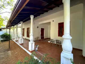 House in Vidyala junction Hokandara Pannipitiya - With 22 Perches