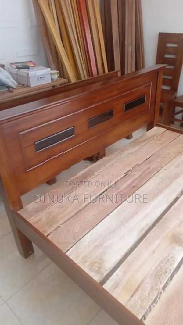 Teak Bed 6ft *5ft