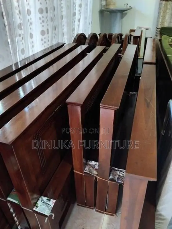 Teak Bed 6ft *4ft