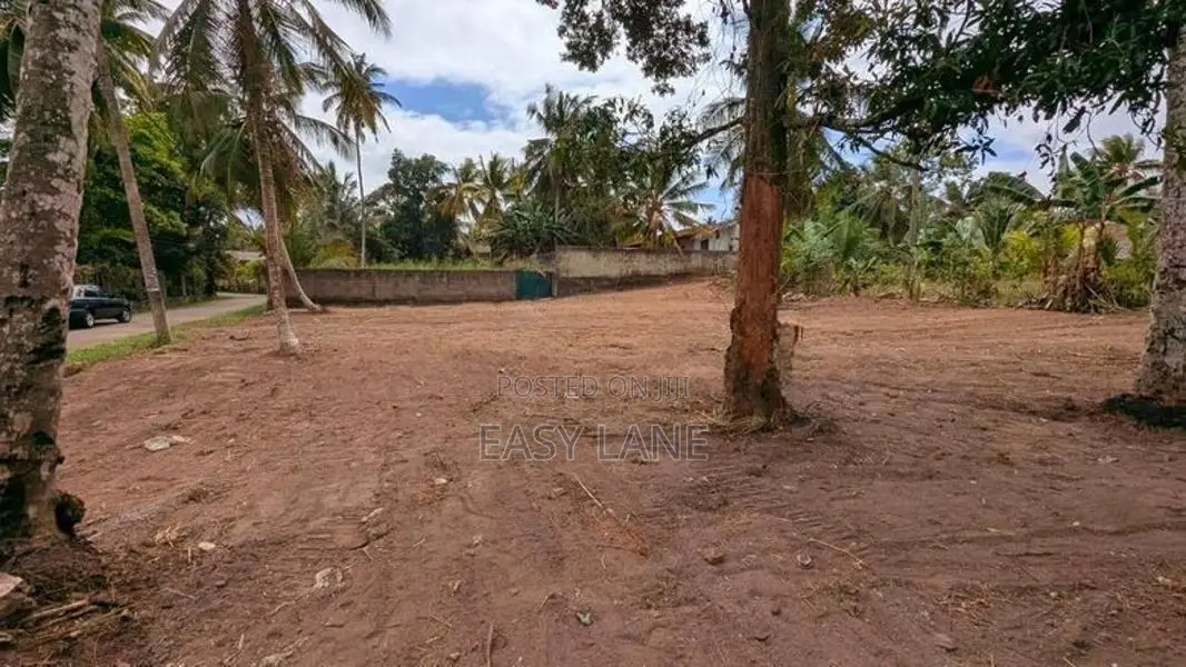 Land for Sale in Gampaha