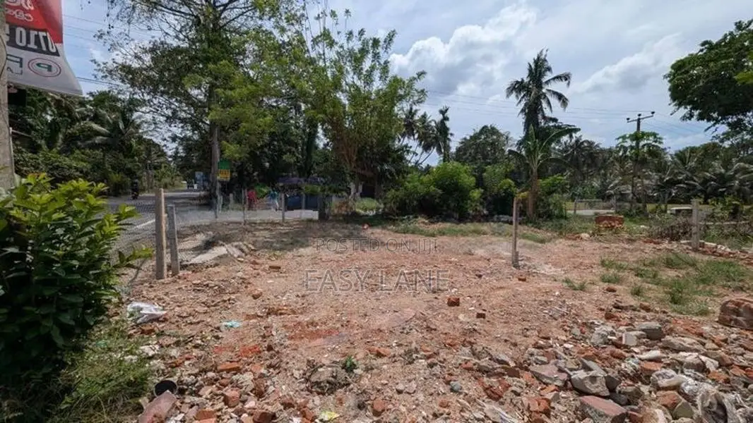 Land for Sale in Unagahadeniya