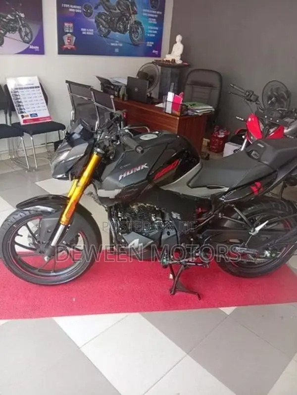 Hero Hunk 160R 4V 2026
