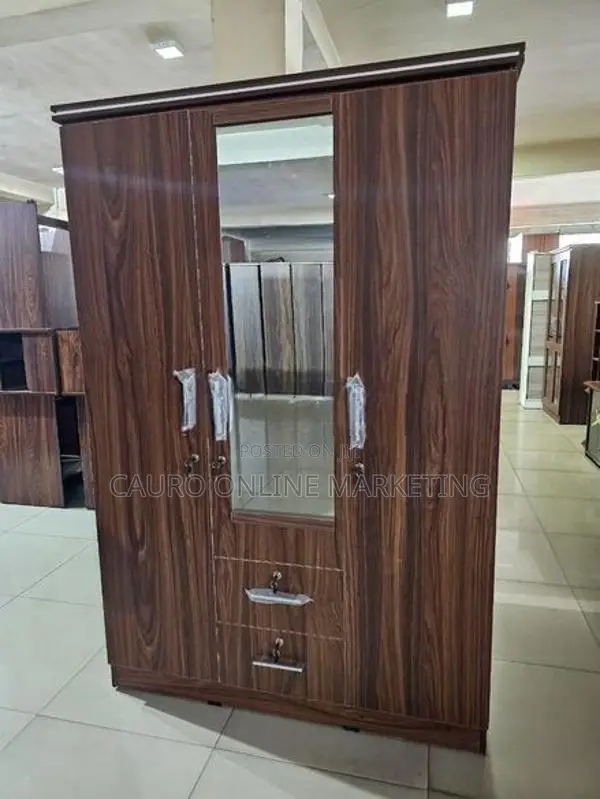 New Melamine 3 Door Cupboard 6*4 Ft Wardrobe