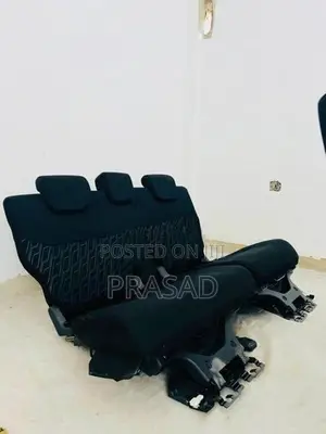 Toyota Tank Roomy Seat Set
