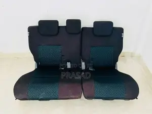 Toyota Tank Roomy Seat Set