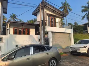 upstairs brand new luxury house for sale in athurugiriya