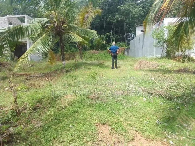 ( SDS-376) Valuable Residential Bare Land Sale in Bandaragama