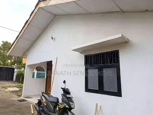 Land With Old House for - Kelaniya Polhena