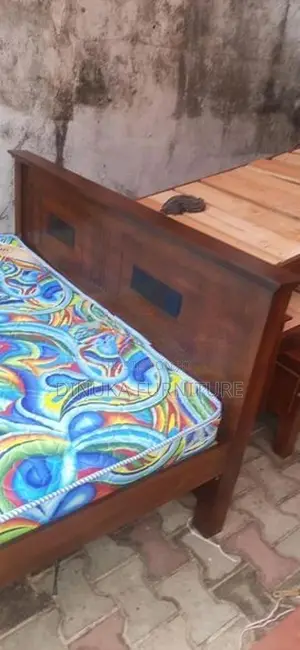 Teak Bed 6ft *4ft.
