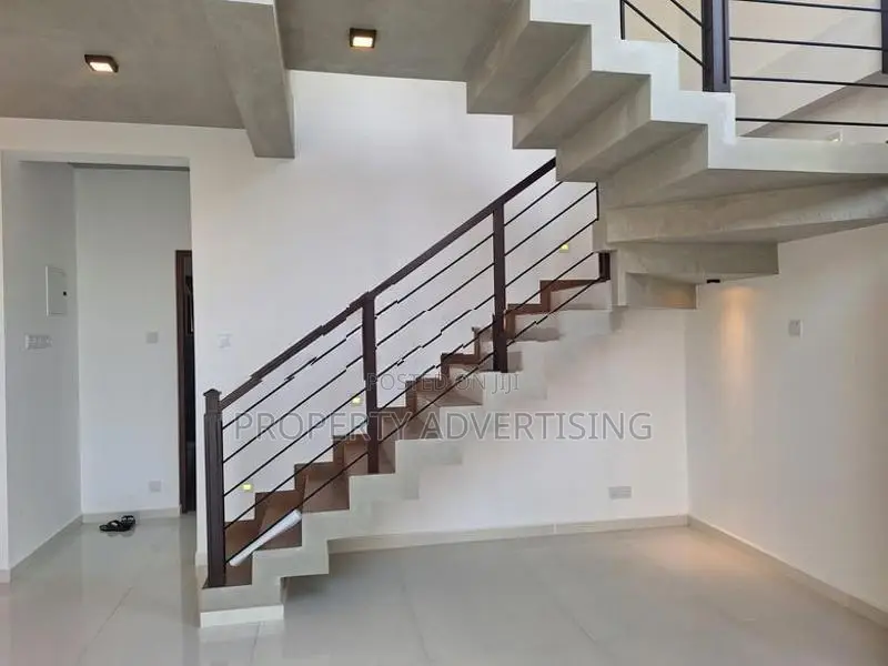 2st brand new luxury house for sale in athurugiriya