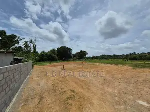 15 P Residential Bare Land For Sale Amaragoda Road