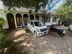 Nawala Koswatta House Available For Rent