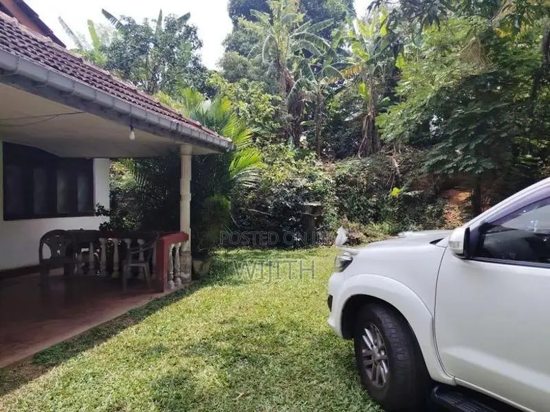 සුපරි ඉඩක් විකිනිමට මහරගම පමුනුවෙි