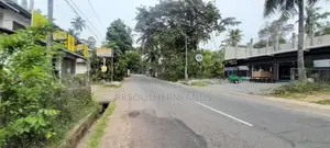 Land for sale in Hunnadeniya Dikwella Matara