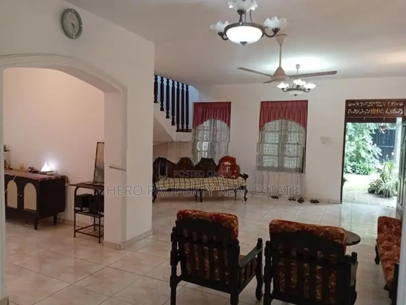 (CSB2603-004)Modern House for Sale in Boralesgamuwa