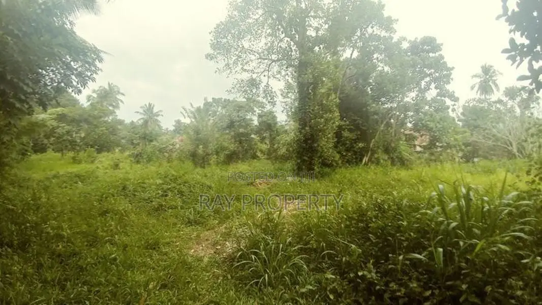 Land for Sale Mathale Aluvihare Close to Main Road