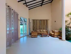 Kurunegala ගෘහ භාණ්ඩ සමඟ වටිනා නිවසක් විකිනීමට