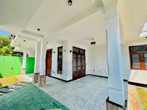 Good Living Newest Upstairs House For Sale In Negombo Daluwakotuwa