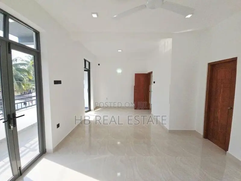 Super Luxury 2-Storey House with Rooftop for Sale in Honnanthara